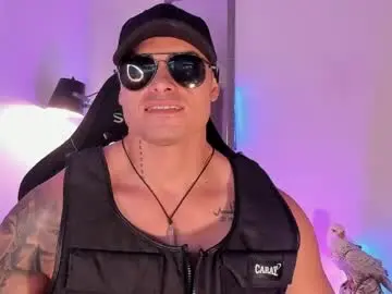 Chaturbate Live Sex of connorsmith_26