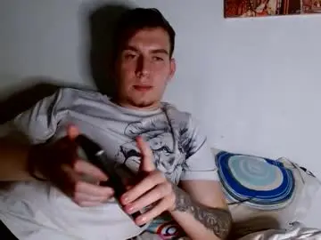 Chaturbate Live Sex Cam of magic_fantasy77