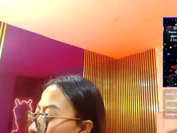 Chaturbate Live Sex of amhira_tay