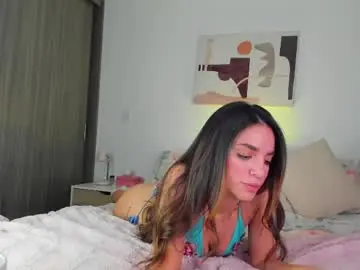 Chaturbate Live Porn of saramartinezz_