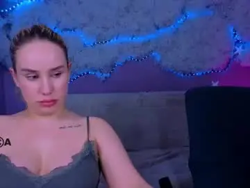Chaturbate Free Porn Cam of aria_glow