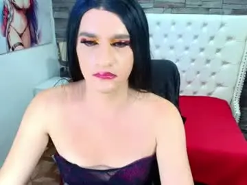Chaturbate Live Sex Cam of trinity_tsx
