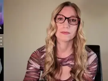 Chaturbate Adult Video Chat of wynfreya