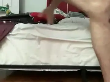 Chaturbate Live Sex Cam of pantslesstraveler_plt