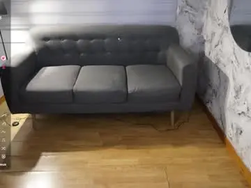 Chaturbate Live Sex Cam of alicce_belluci