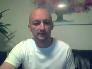 Chaturbate Live Sex Cam of nordicrunner76