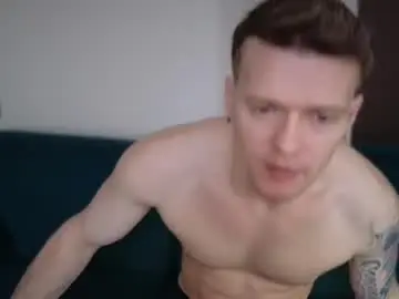 Chaturbate Live Sex Cam of pashka_x