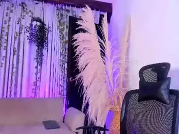 Chaturbate Live Sex Cam of natasharichards