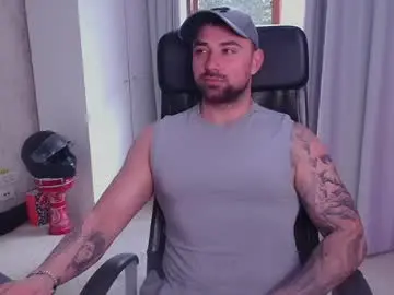 Chaturbate Live Sex Cam of duncanstones