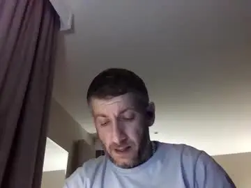 Chaturbate Live Sex Cam of johnnypoly