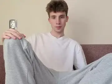 Chaturbate Nude Webcam of cute_brian
