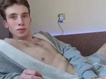 Chaturbate Nude Webcam of cute_brian
