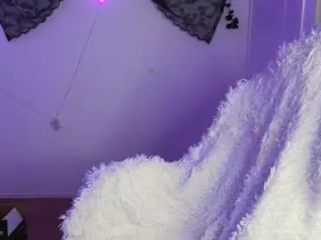 Chaturbate Nude Webcam of lunamadden