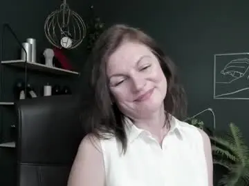 Chaturbate Adult Video Chat of vivian_dream