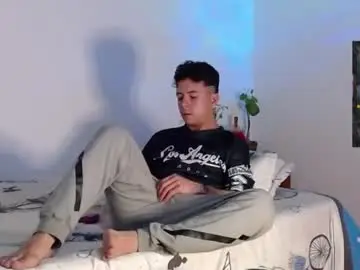 Chaturbate Best live sex cam show of dominic_hanks