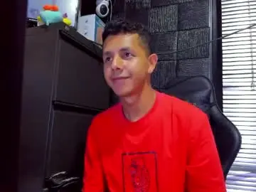 Chaturbate Free Porn Cam of g_lincoln