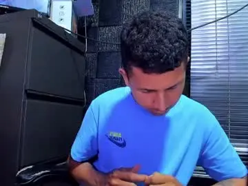 Chaturbate Sex Chat of g_lincoln