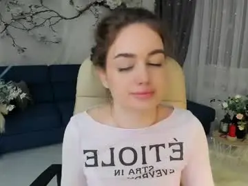 Chaturbate Free Live Porn of miraclecurly
