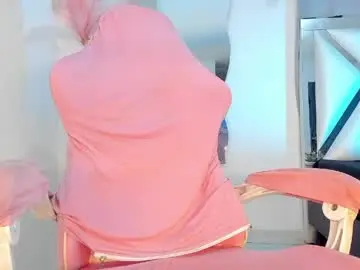 Chaturbate Free Porn Cam of amandaa_fox_