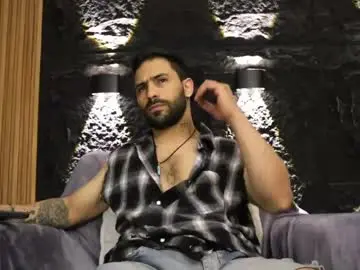 Chaturbate Adult Video Chat of leo_diaz01
