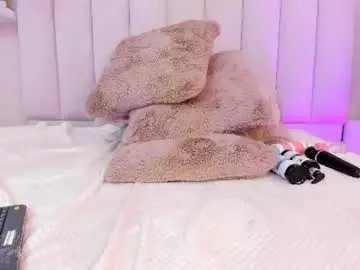 Chaturbate Sex Cam of mia__bailey_