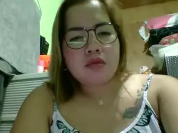 Chaturbate Adult Video Chat of small_boobs59