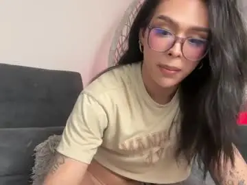 Chaturbate Nude Webcam of samanthabernardo_