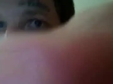 Chaturbate Nude Webcam of peteypie99