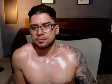 Chaturbate Adult Webcams of mike_montoya