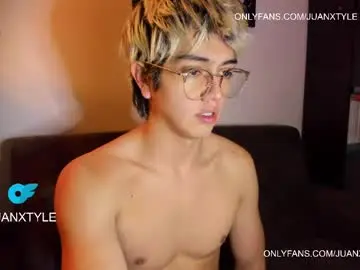 Chaturbate Sex Chat of juancamroom