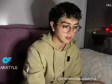Chaturbate Best live sex cam show of juancamroom