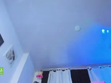 Chaturbate Sex Cam of pretty_valen