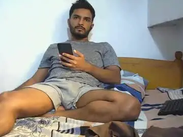 Chaturbate Live Porn of spicybuoy
