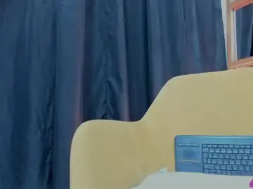 Chaturbate Free Porn Cam of alicia__kiss