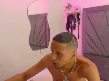 Chaturbate Adult Webcams of naughtyfusion_os