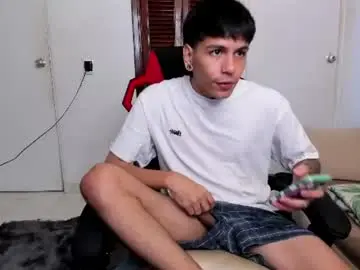 Chaturbate Free Live Porn of austin_falcon