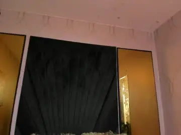 Chaturbate Sex Chat of babyemily18_