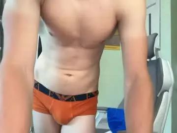Chaturbate Best live sex cam show of yummyalexxx