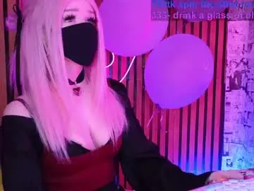 Chaturbate Live Porn of pika_pikaa