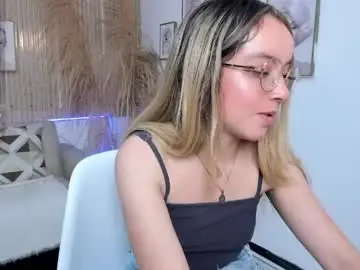 Chaturbate Live Sex Cam of ana_ev