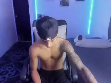 Chaturbate Live Porn of snak_master1