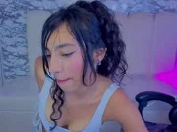 Chaturbate Sex Chat of adarasuri_v