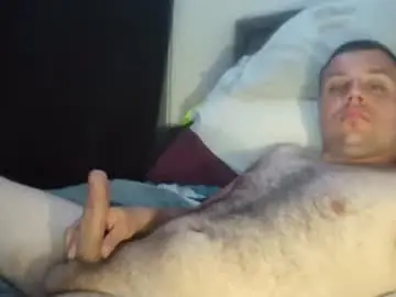 Chaturbate Live Sex Cam of bigdiktone