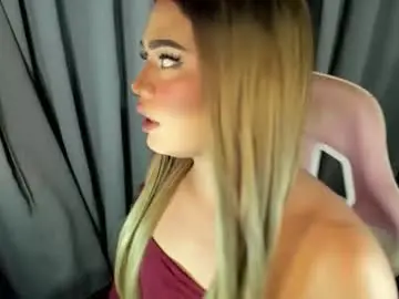 Chaturbate Nude Webcam of fuckdoll_rain