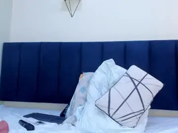 Chaturbate Live Sex Cam of sophieturner_mg