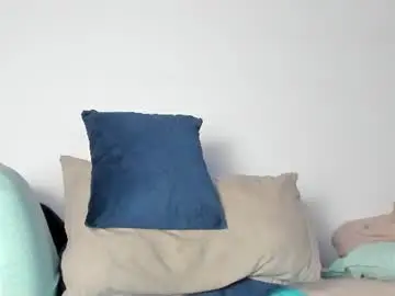 Chaturbate Live Sex Cam of 10in_deluxe