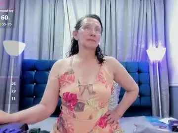 Chaturbate Adult Video Chat of oriana_jhonson
