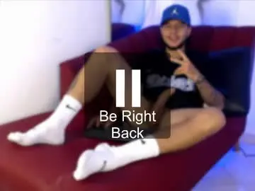 Chaturbate Free Porn Cam of smith_luxes777