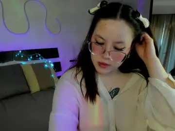 Chaturbate Live Sex of kira_be11