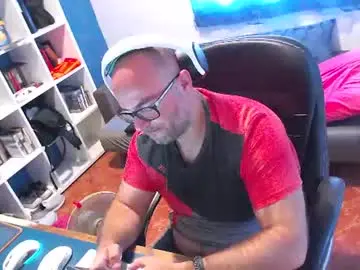 Chaturbate Live Sex Cam of ravingr3d3